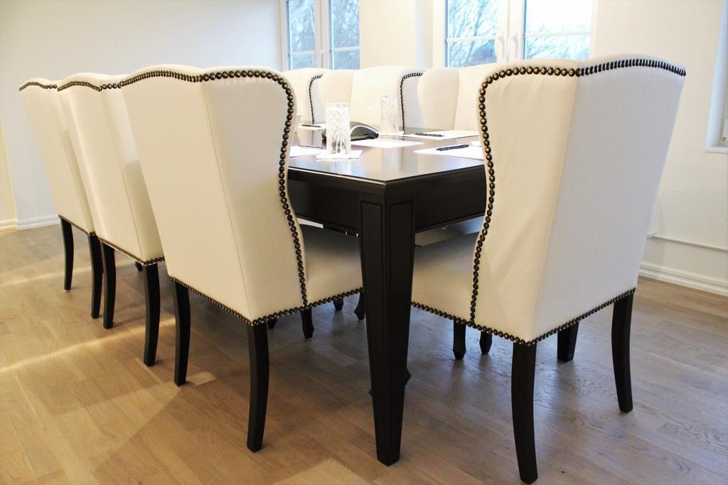Brook Hotels Arlanda Rosersberg エクステリア 写真