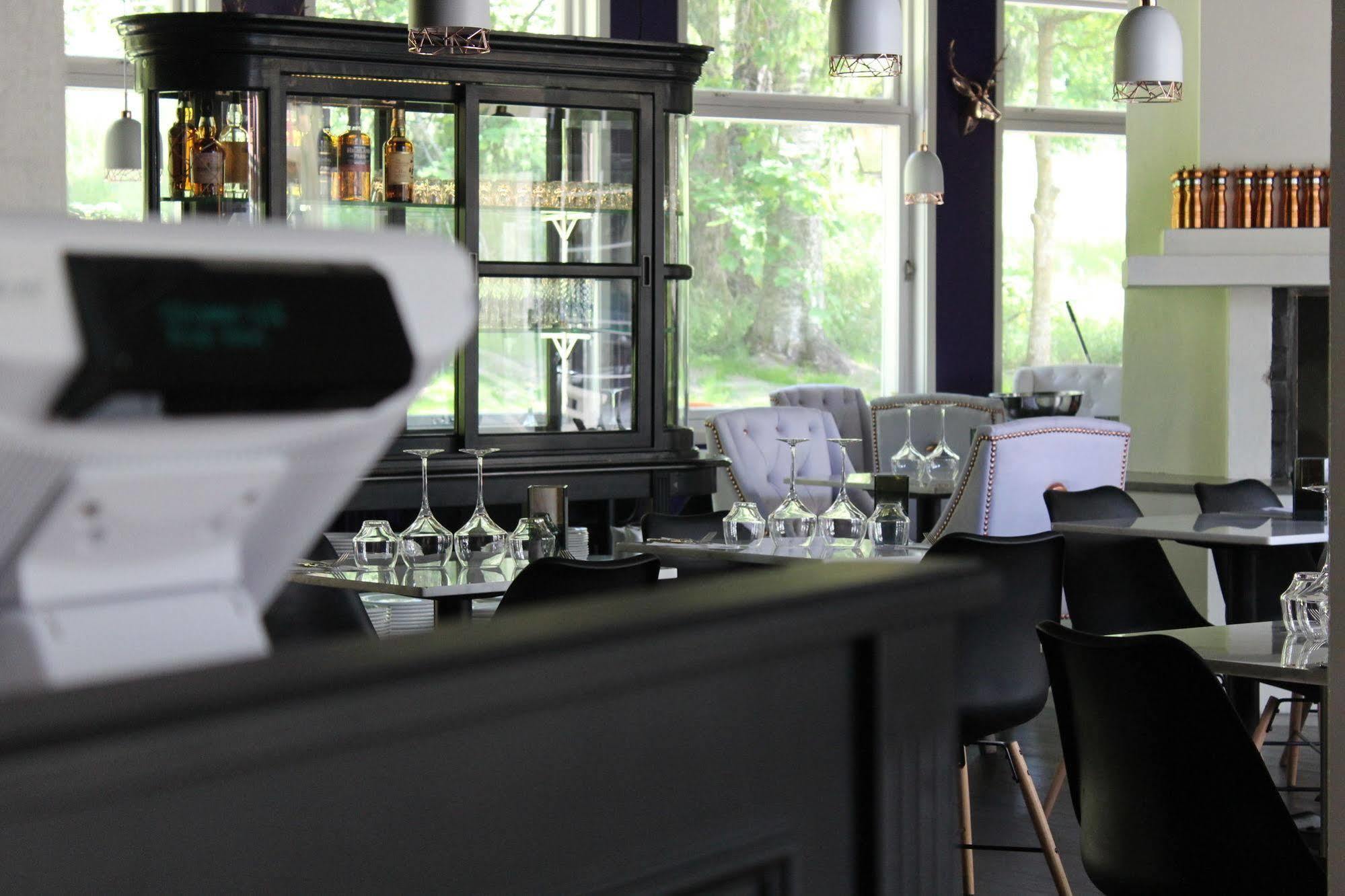 Brook Hotels Arlanda Rosersberg エクステリア 写真