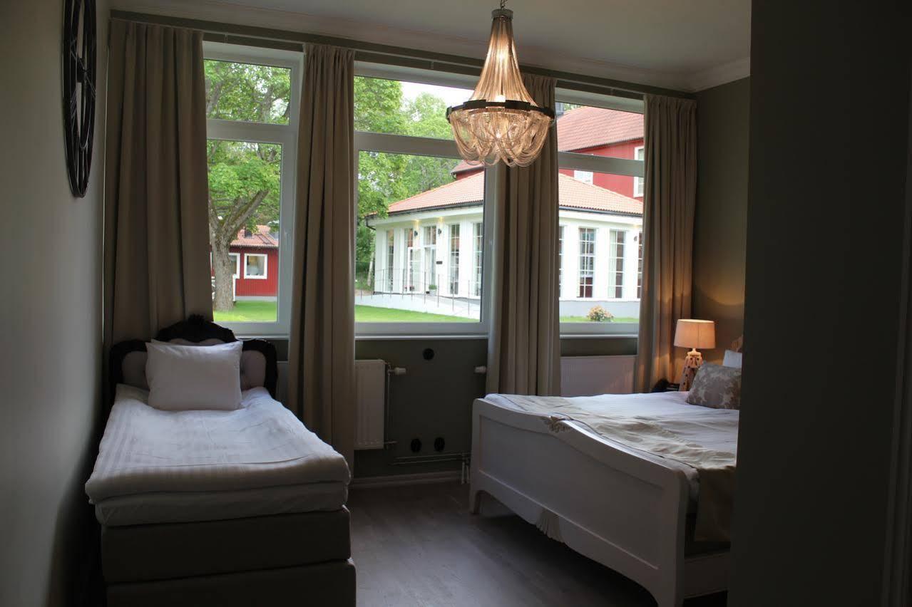 Brook Hotels Arlanda Rosersberg エクステリア 写真