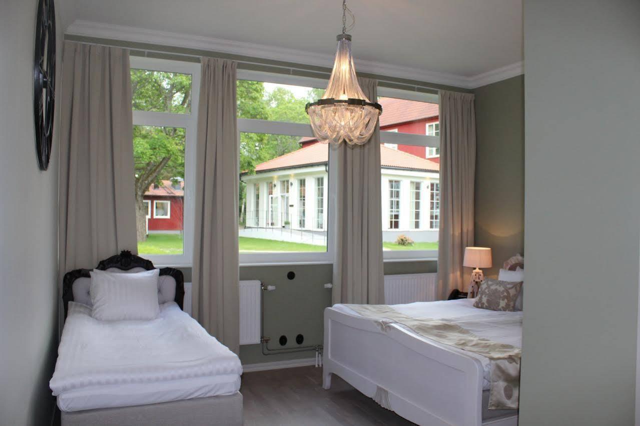 Brook Hotels Arlanda Rosersberg エクステリア 写真